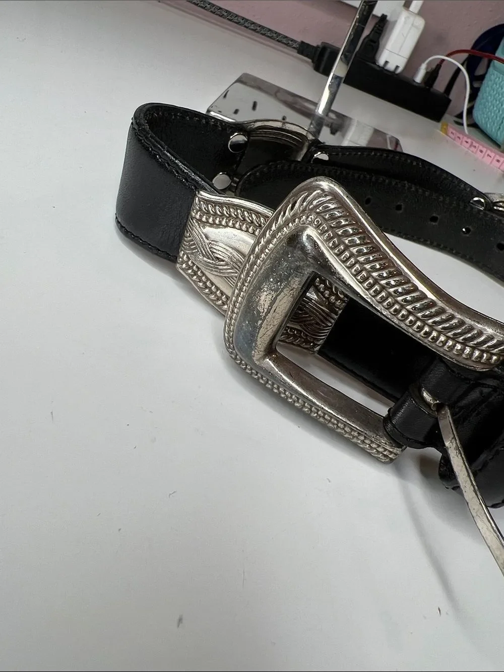 Fossil vintage leather silver detailing chunky links